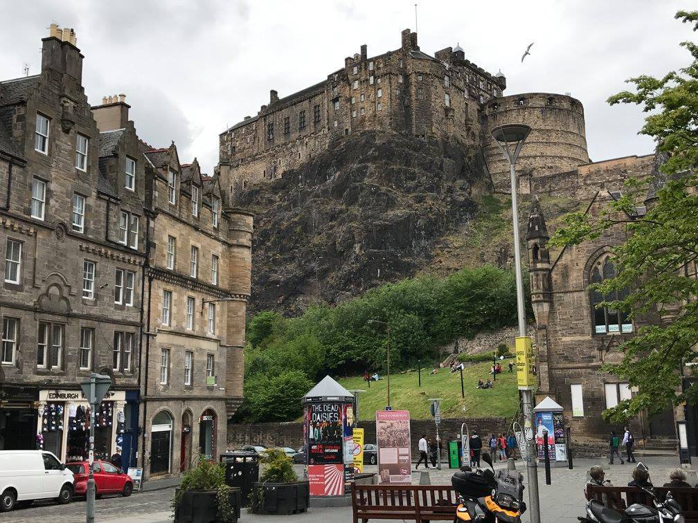Edinburgh Castle, a return trip